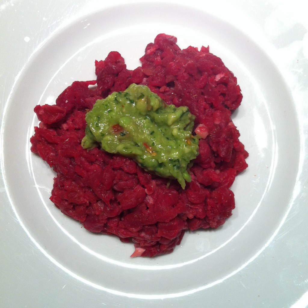 Beef Tartar with beef by Miedl. Beef Tartar mit Rind vom Miedl.