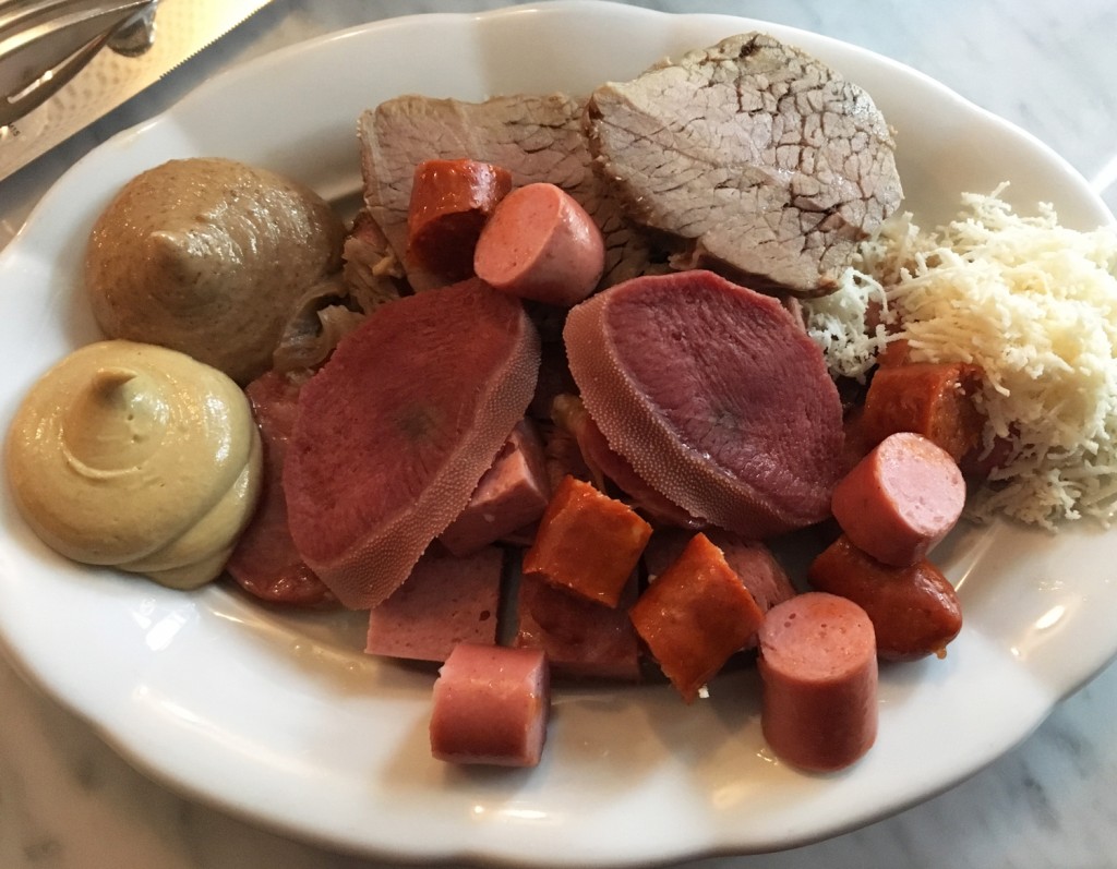 The Meat Project - beef - pork - Rind - Schwein - Schweinerei - Gulasch und Champagner Vienna Wien